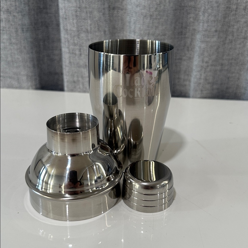 Premium ketel one Silver Vodka Cocktail Shaker. Brand new - Picture 4 of 7